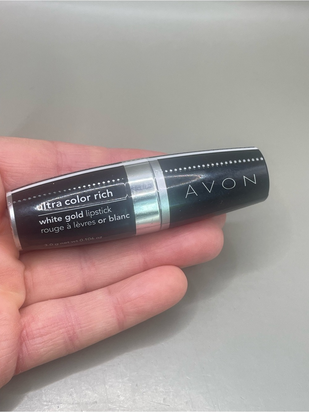2011 AVON Platinum Pink A01 ULTRA COLOR RICH Lipstick NEW SEALED